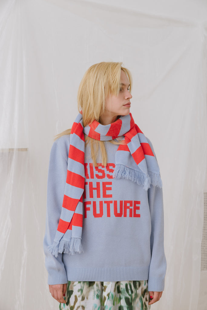 KISS THE FUTURE