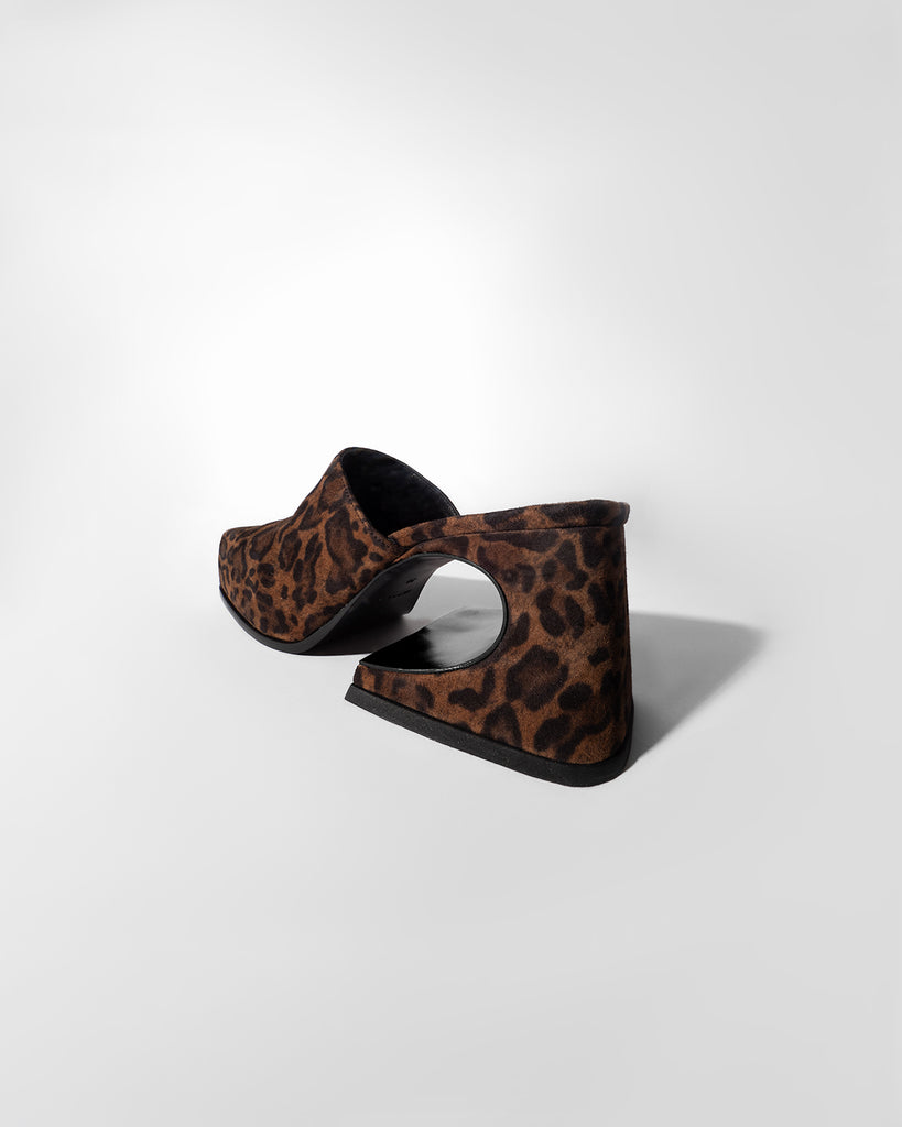 THE LEOPARD SASSY MULE