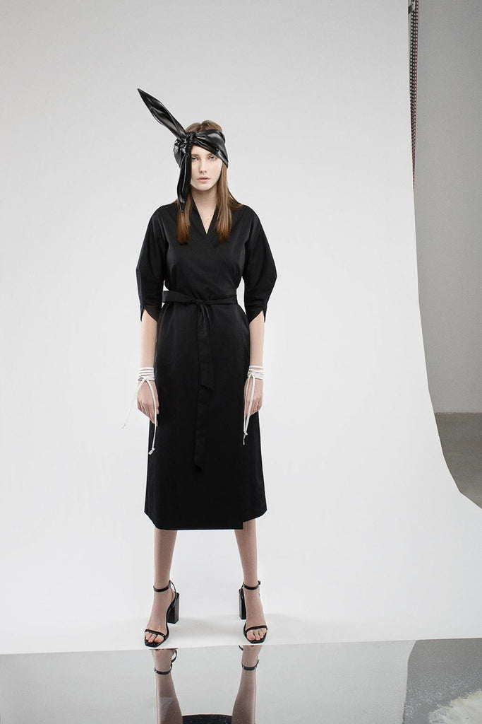 Designer Wrap Midi Dress Black