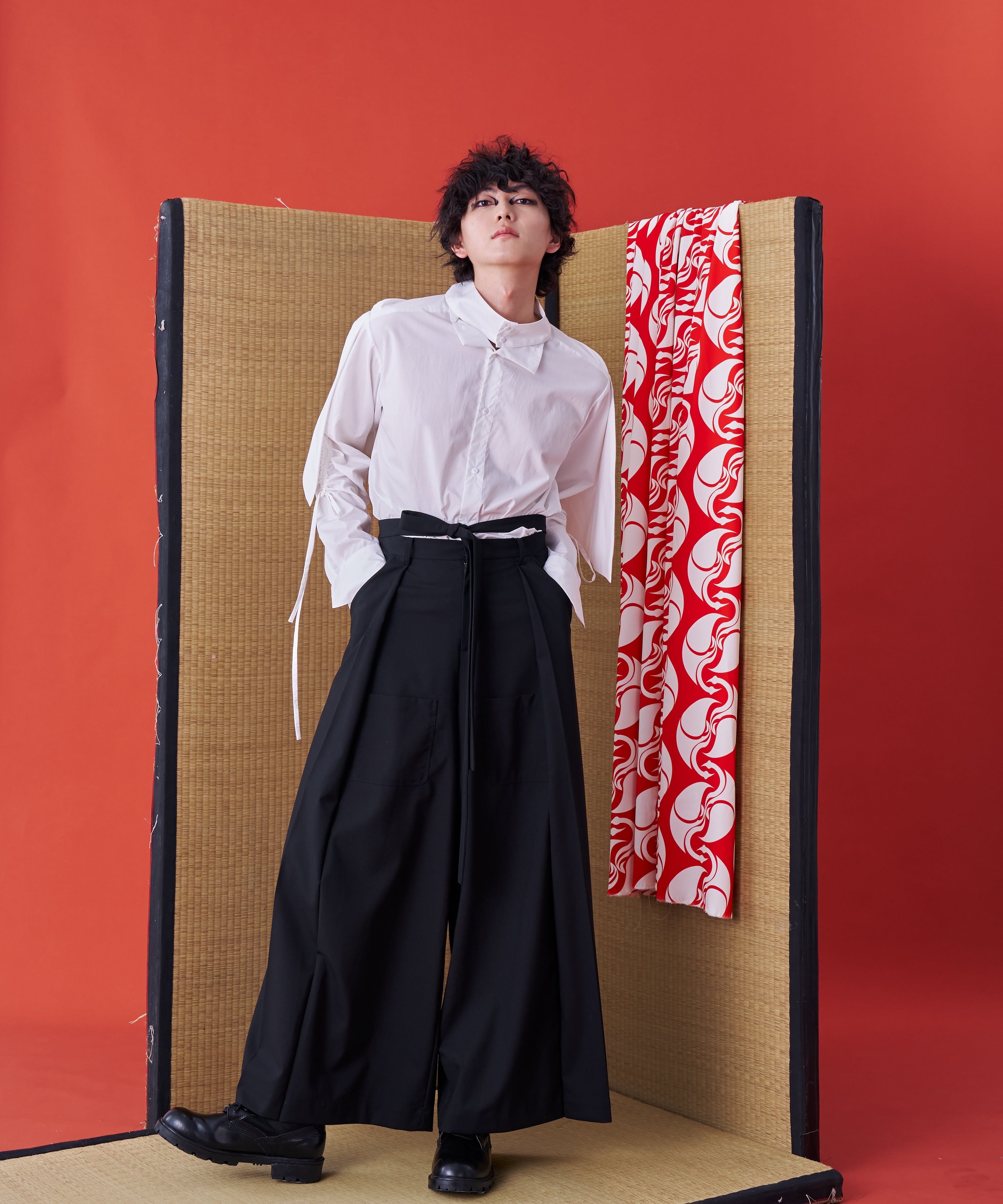 Pants Black with Straps - Studio183