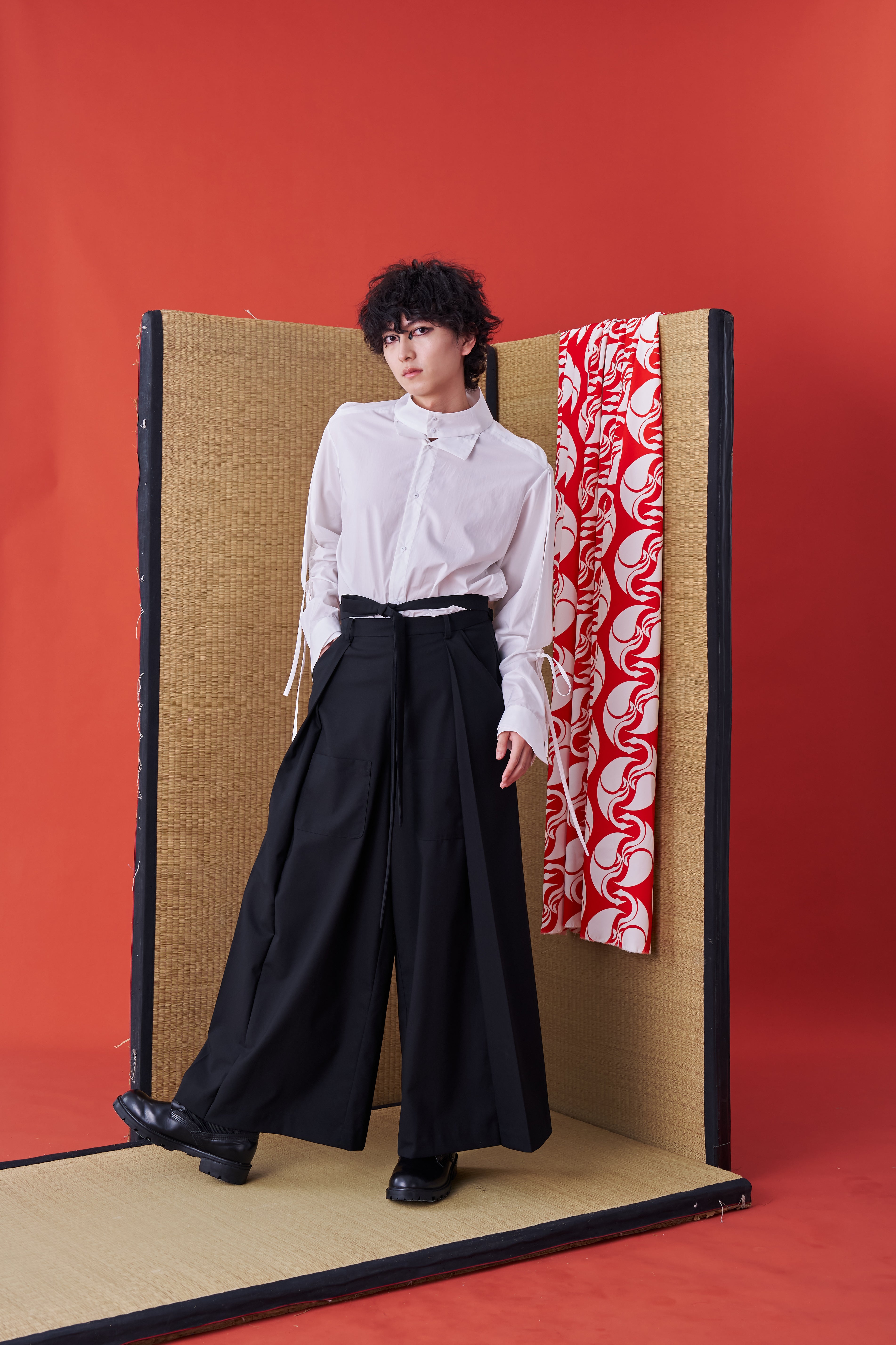 Pants Black with Straps - Studio183