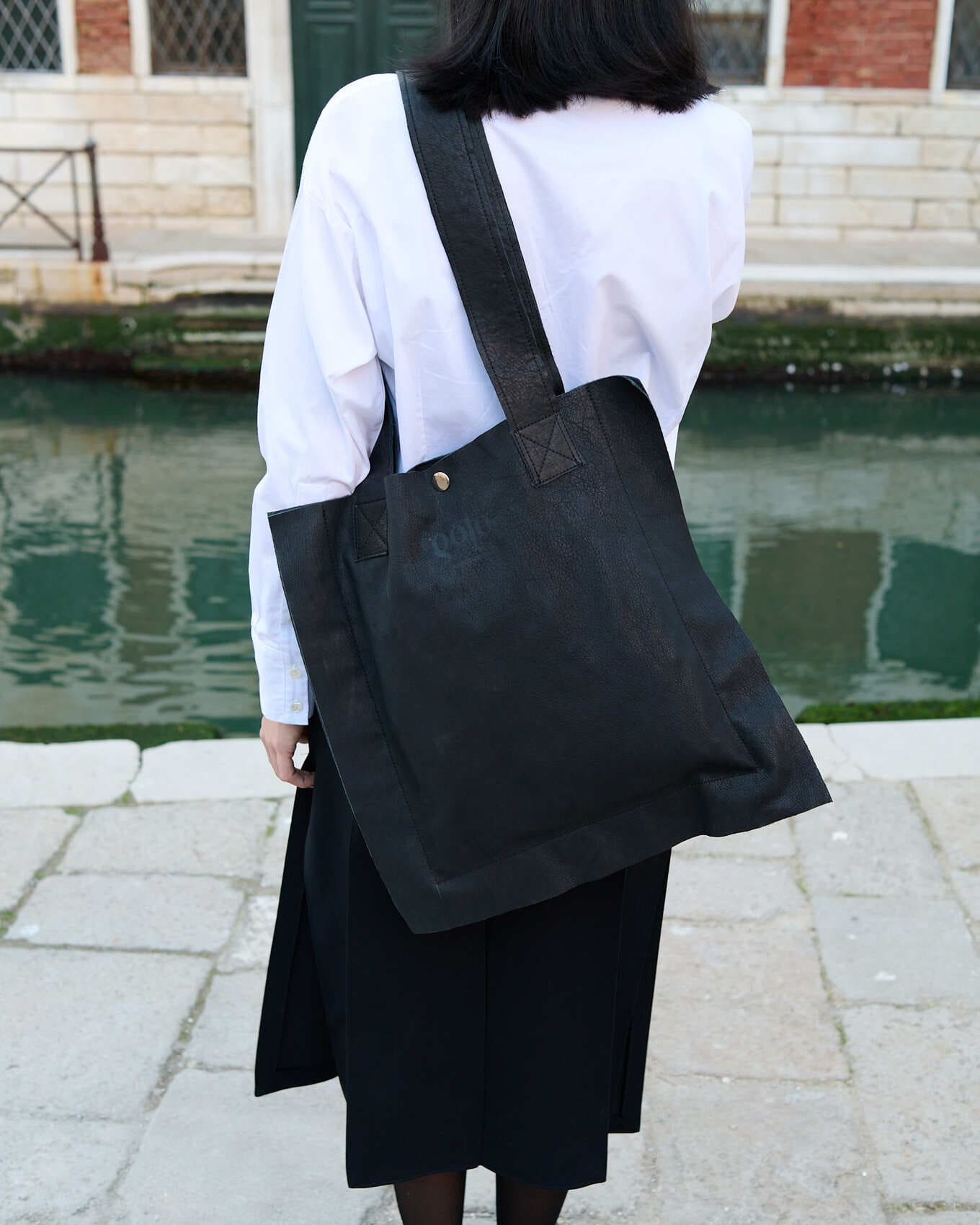 AMY TOTE - Studio183