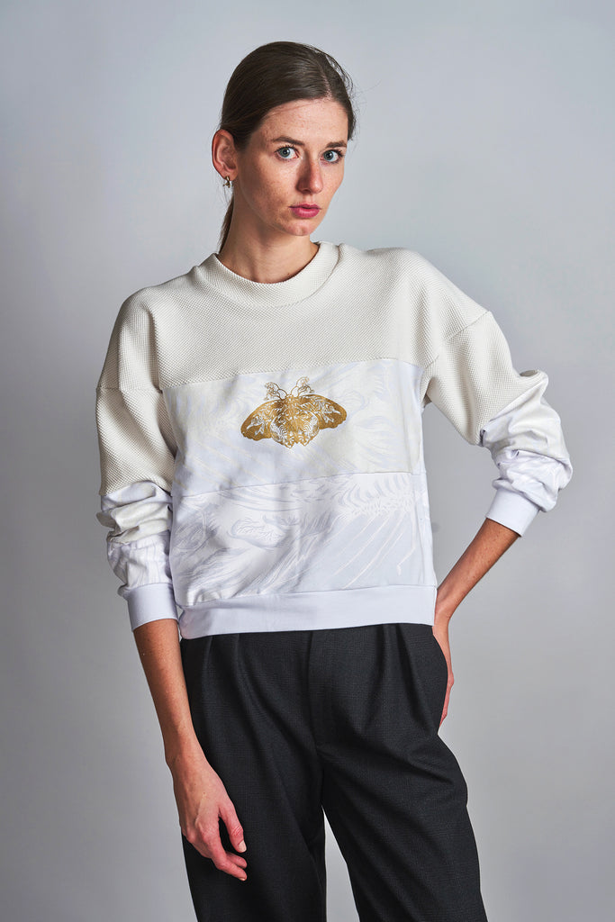 Sweatshirt Moths Cream