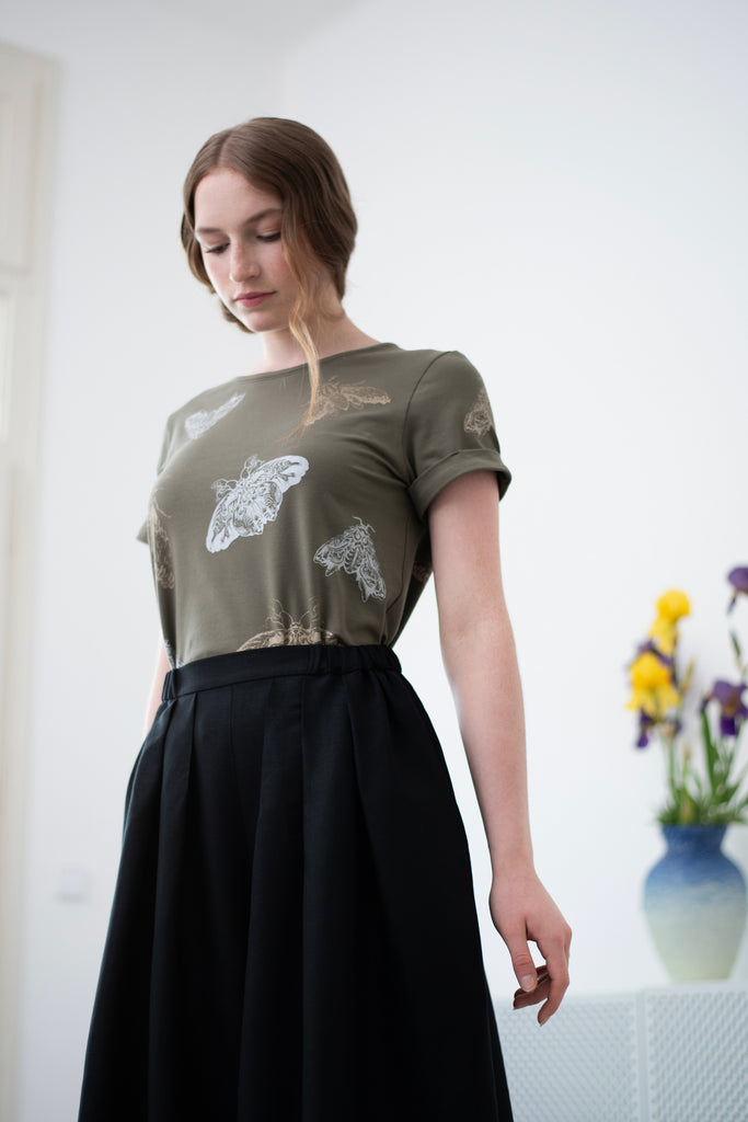 T-Shirt Moths Green
