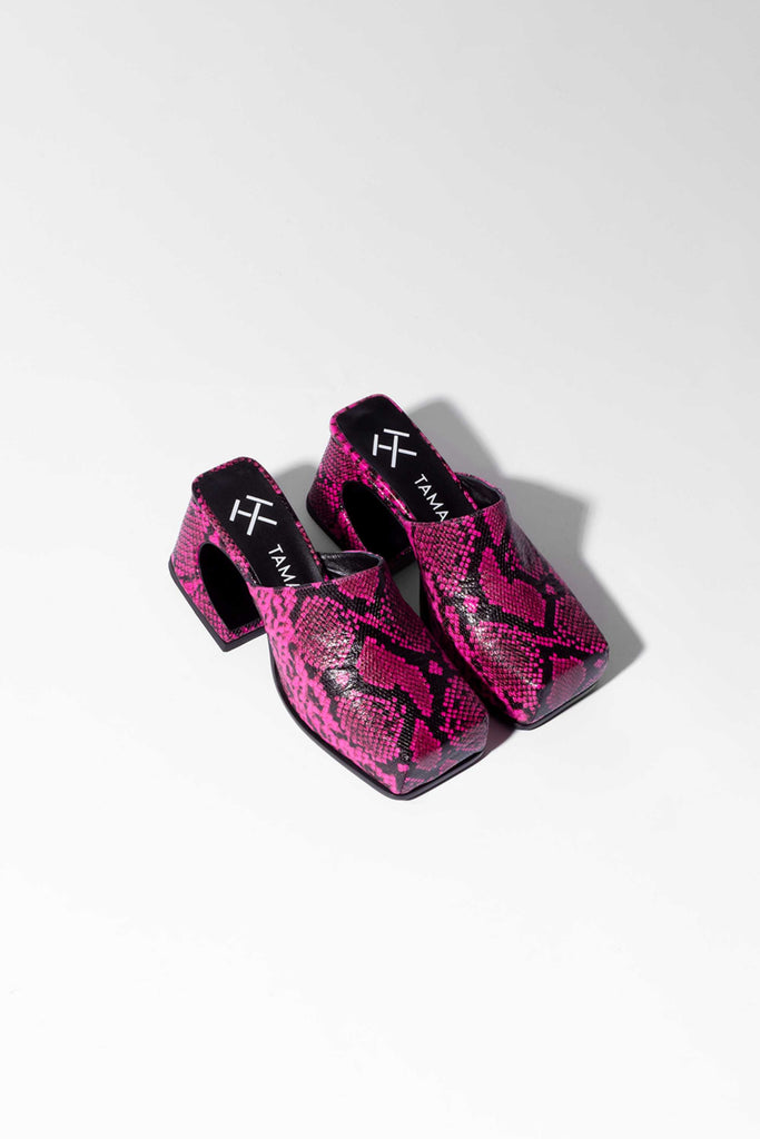 NEON FUXY PINK SNAKE SASSY MULE