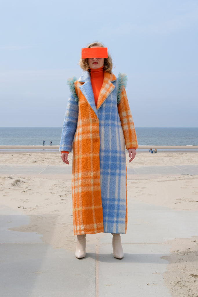 RUFFLY COAT ORANGE BLUE