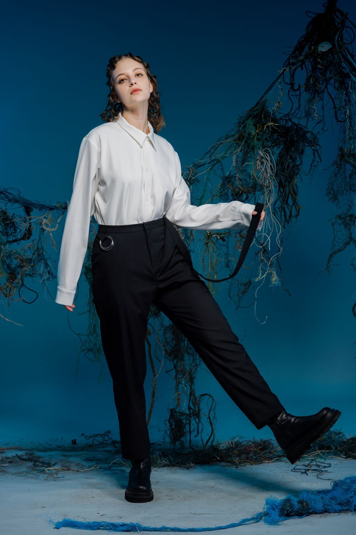 Adjustable Strap Deconstructed Suit Trousers - Studio183