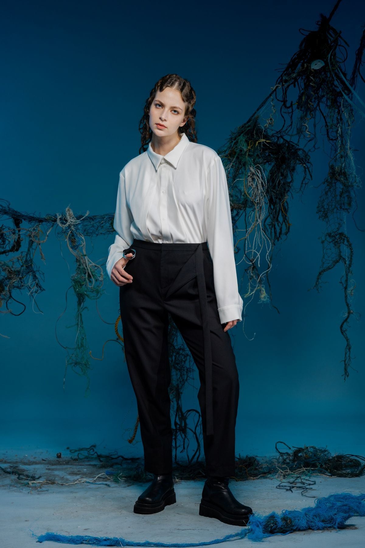 Adjustable Strap Deconstructed Suit Trousers - Studio183
