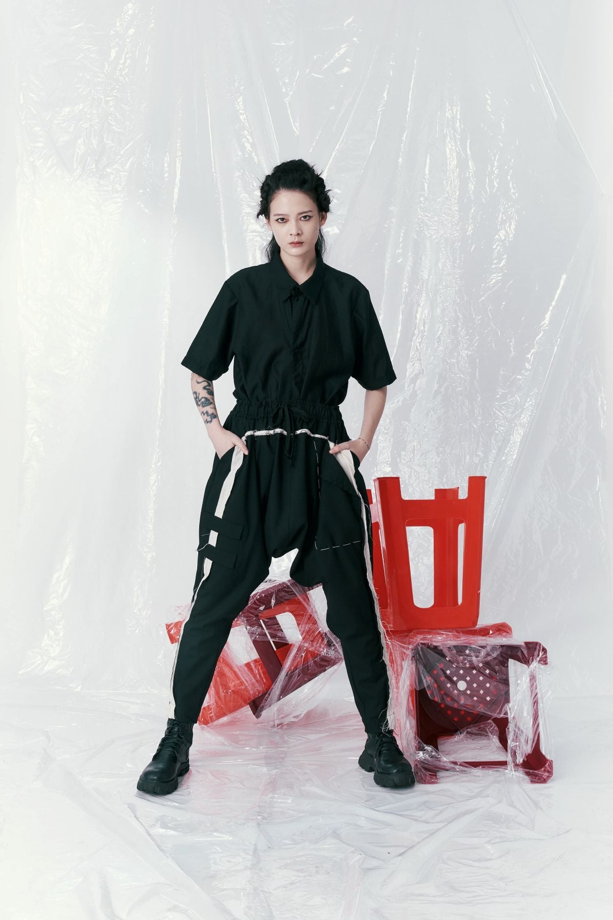 Deconstructed Multi-Pocket Contour Low-Rise Pants - Studio183