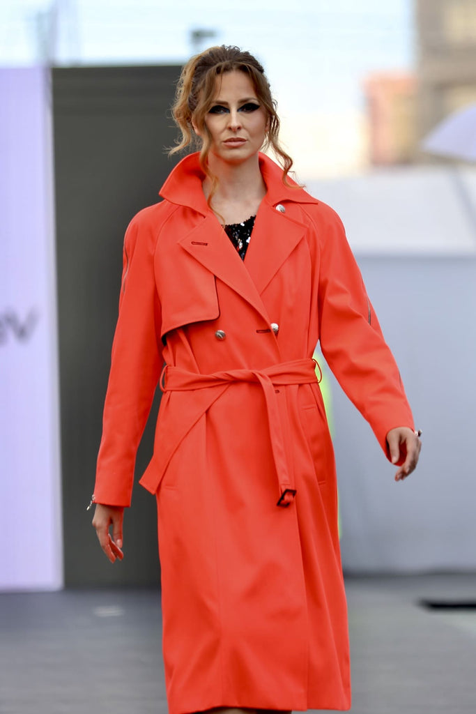 Trench Neon