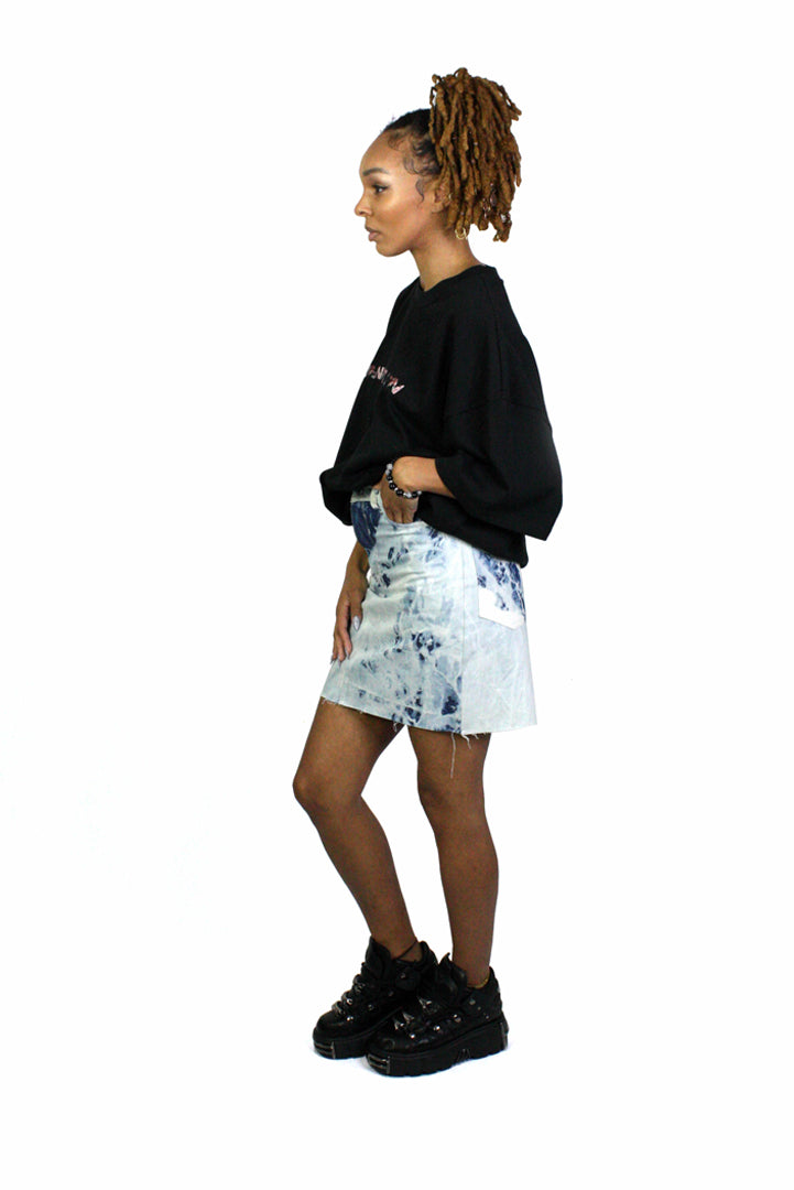 Blooming Letter T-Shirt - Studio183