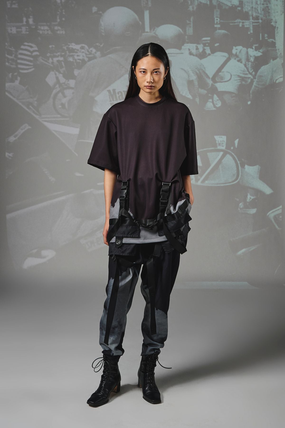 Sling Layers Pocket Top (Line Cloud) - Studio183