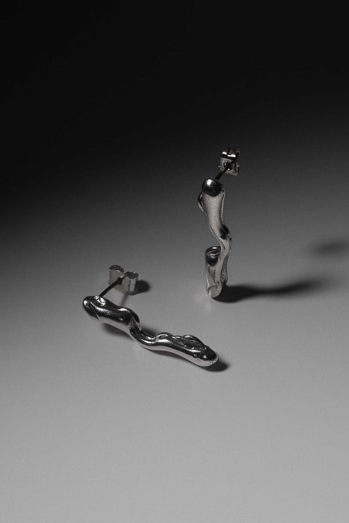 CRYBABY EARRING/S (SILVER)