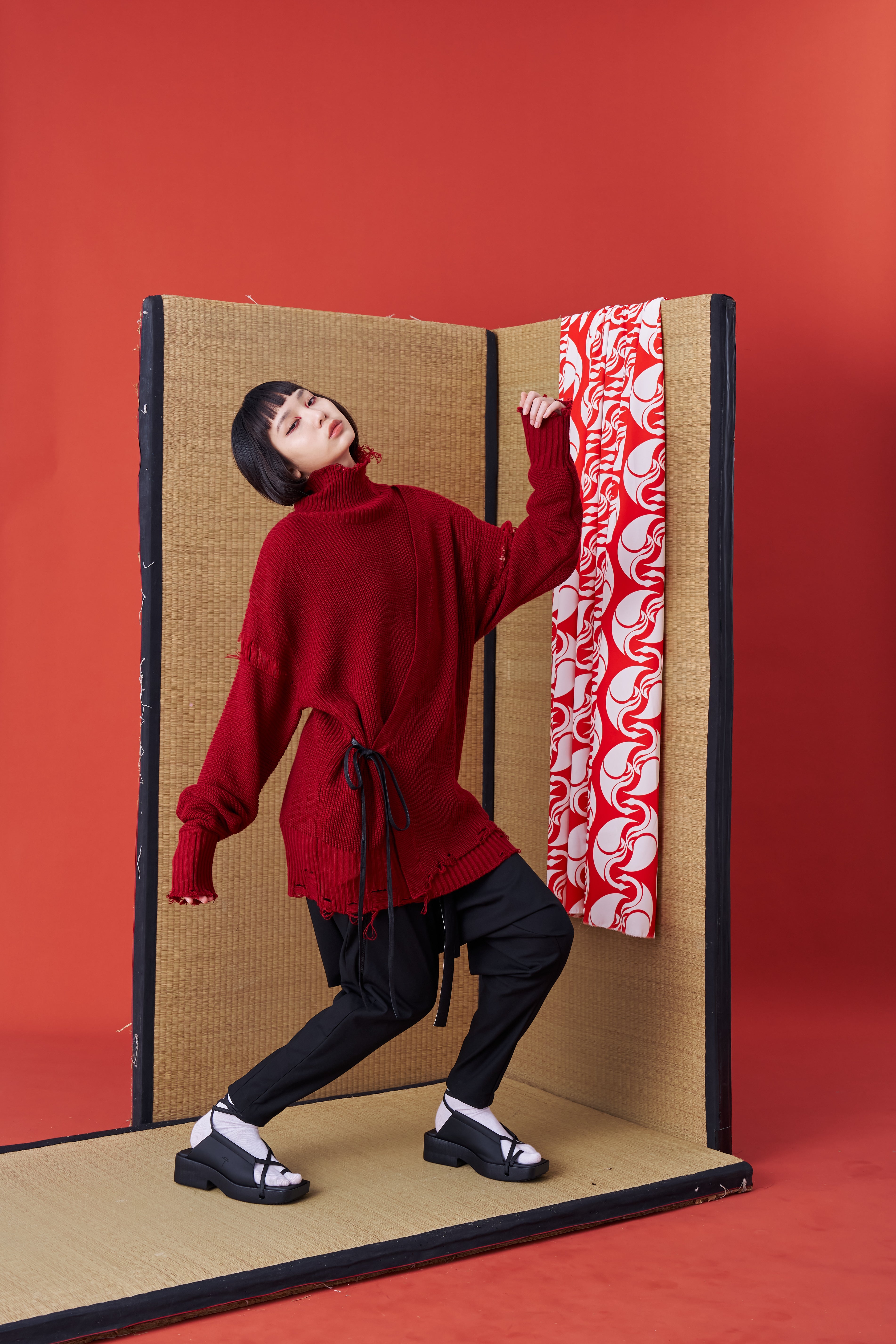 Deconstructed Sweater Red - Studio183