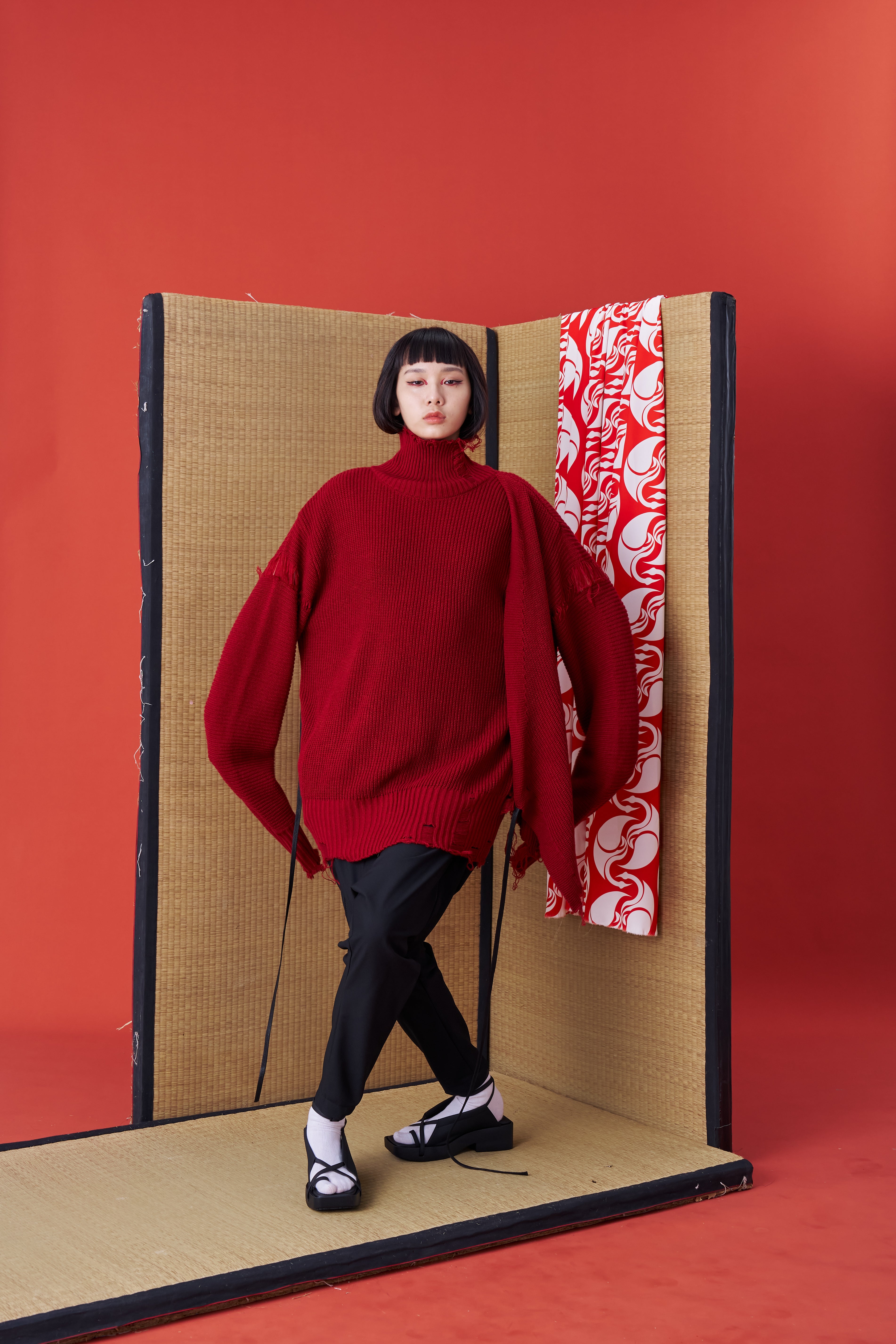 Deconstructed Sweater Red - Studio183