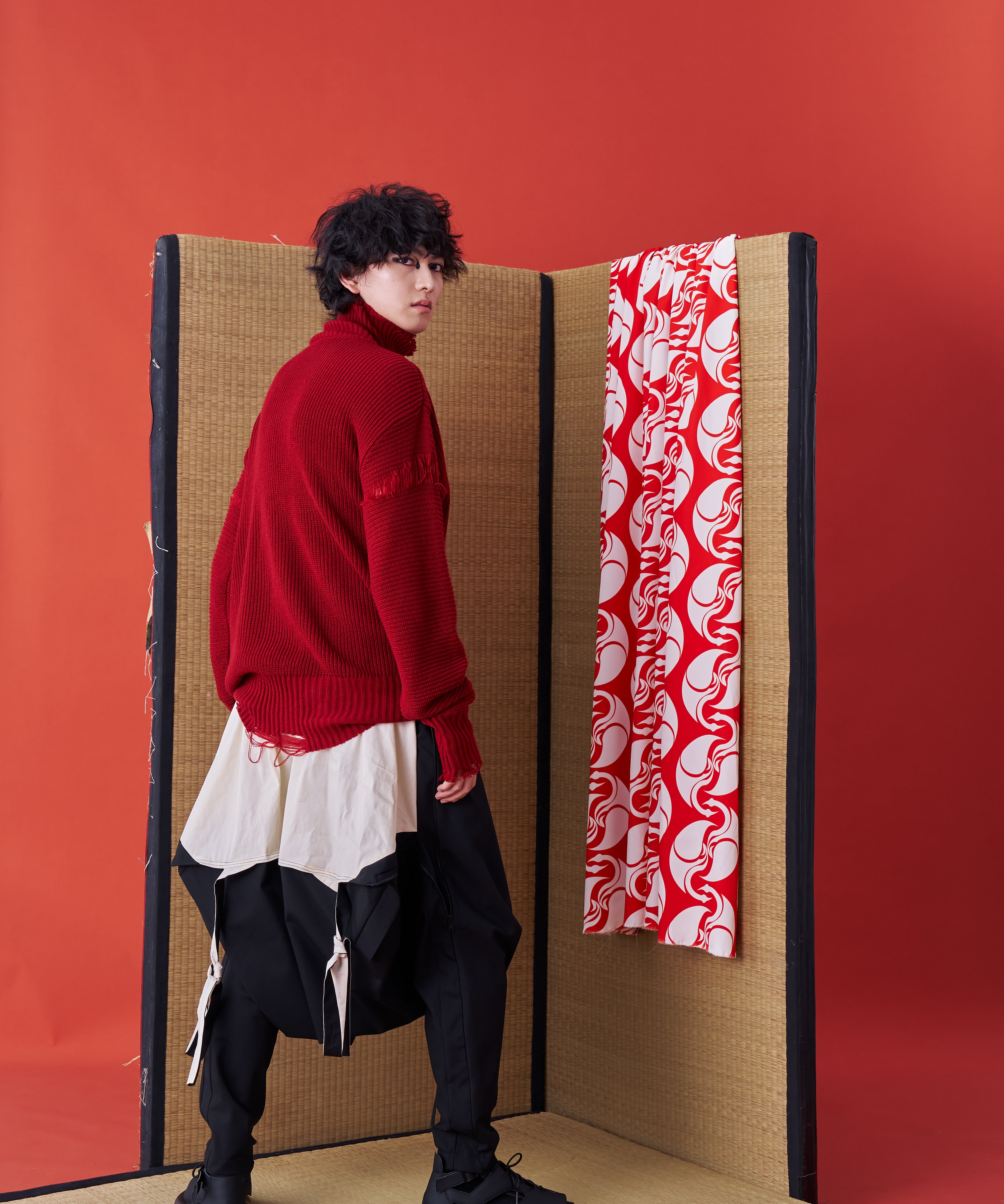 Deconstructed Sweater Red - Studio183