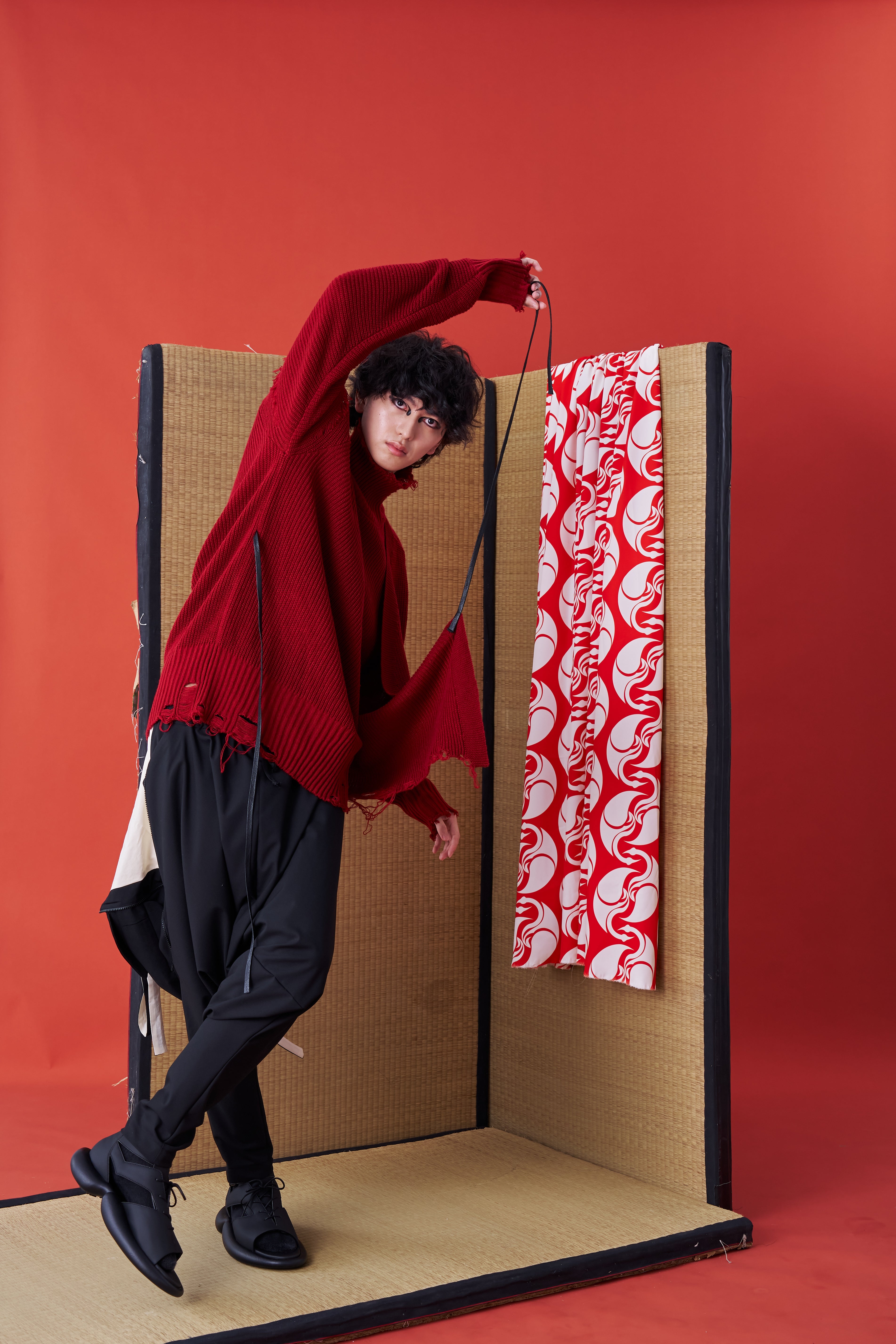 Deconstructed Sweater Red - Studio183