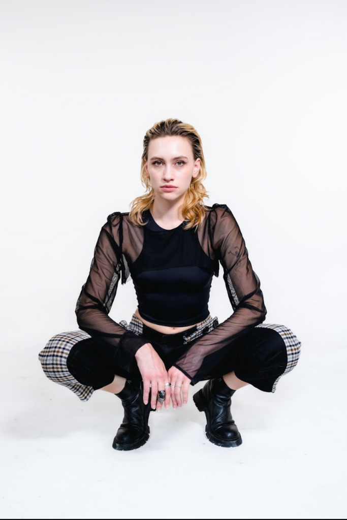 BLACK ALFIE TOP
