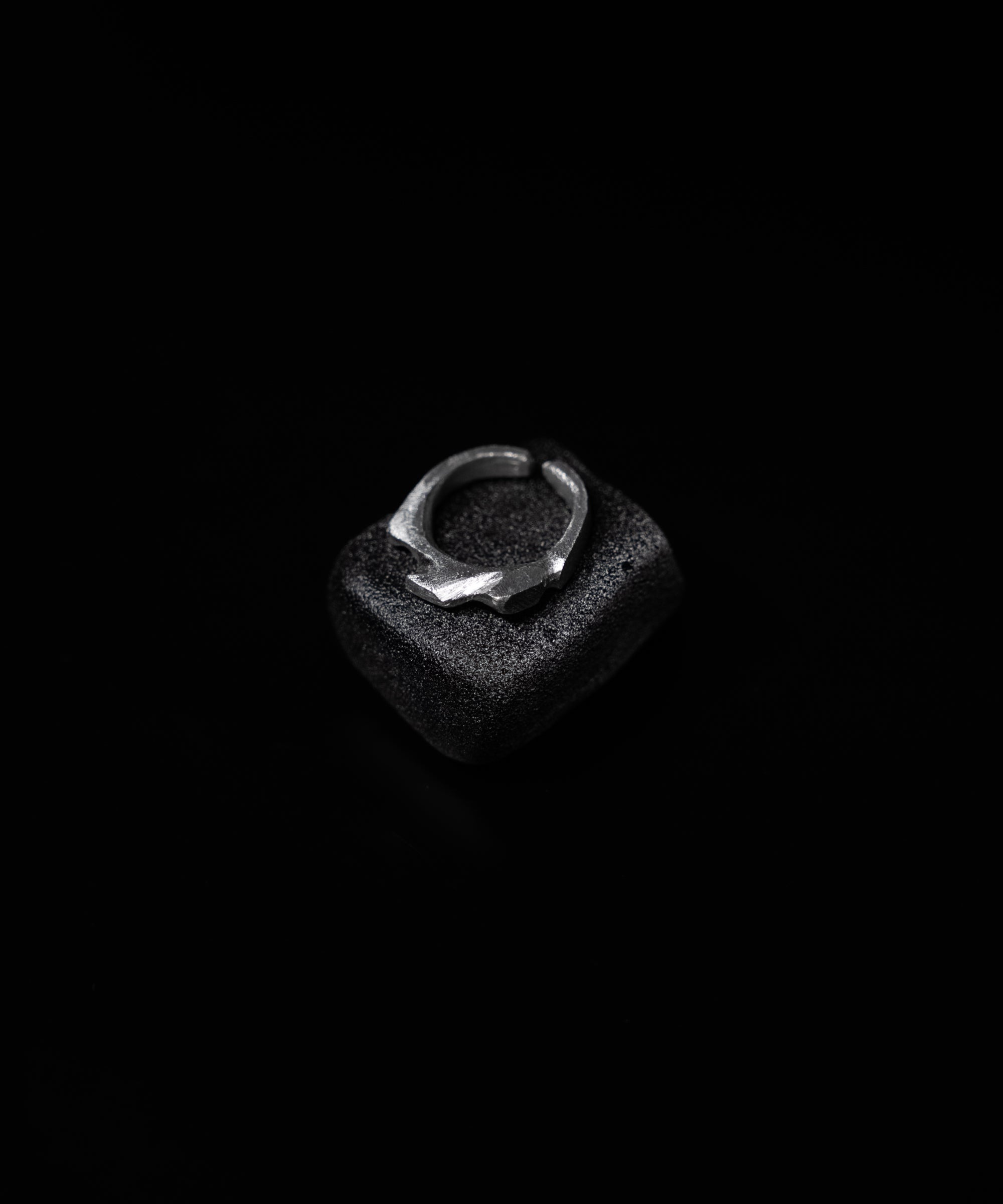 Cmd+X_Ring - Studio183