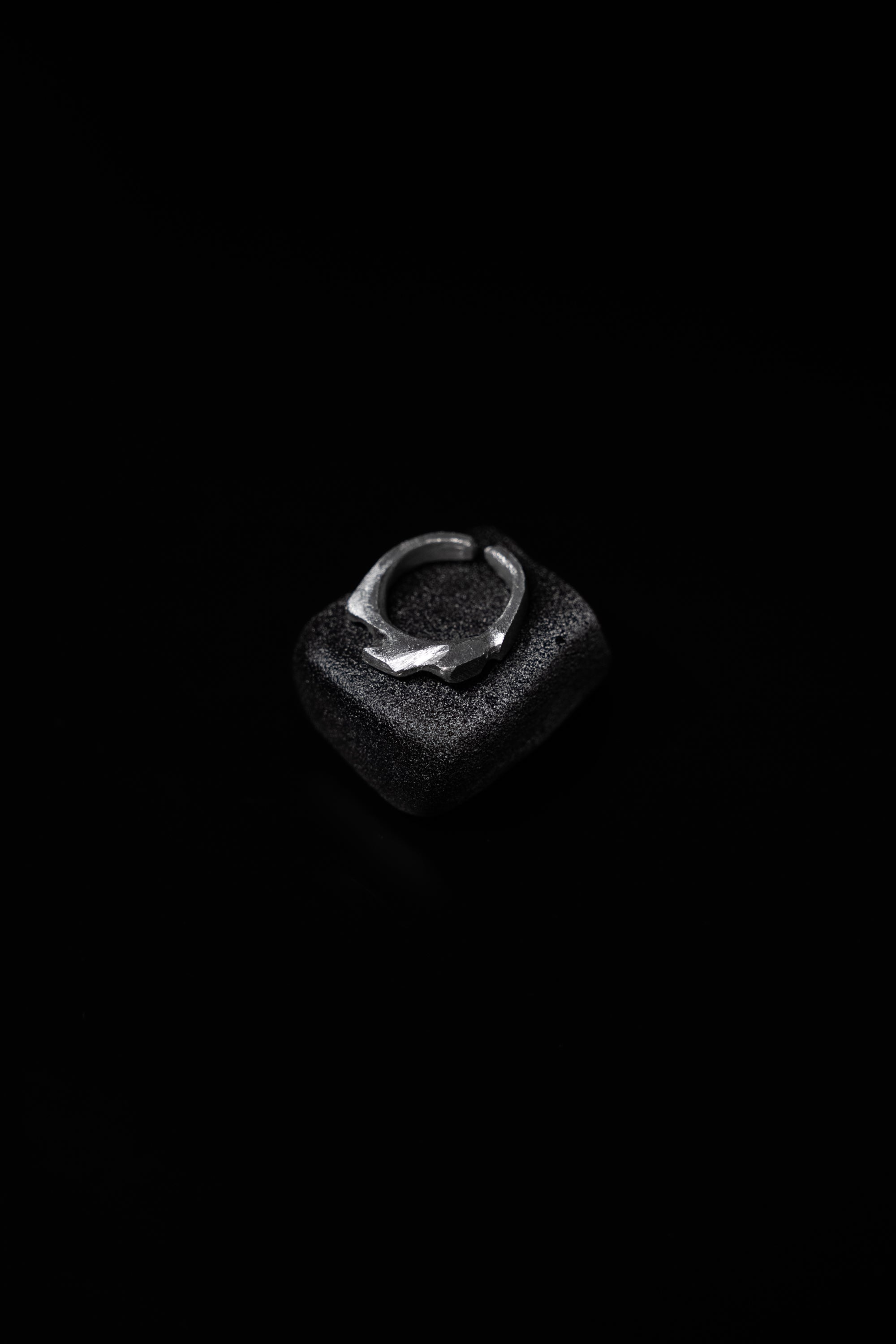 Cmd+X_Ring - Studio183