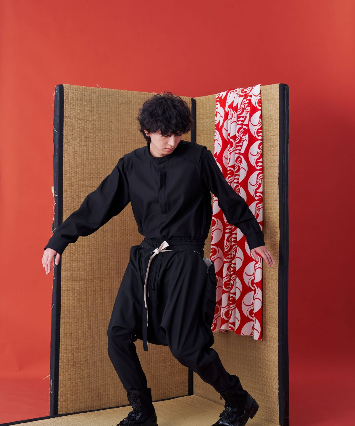 Back deconstructed color-blocked low-rise pants - Studio183
