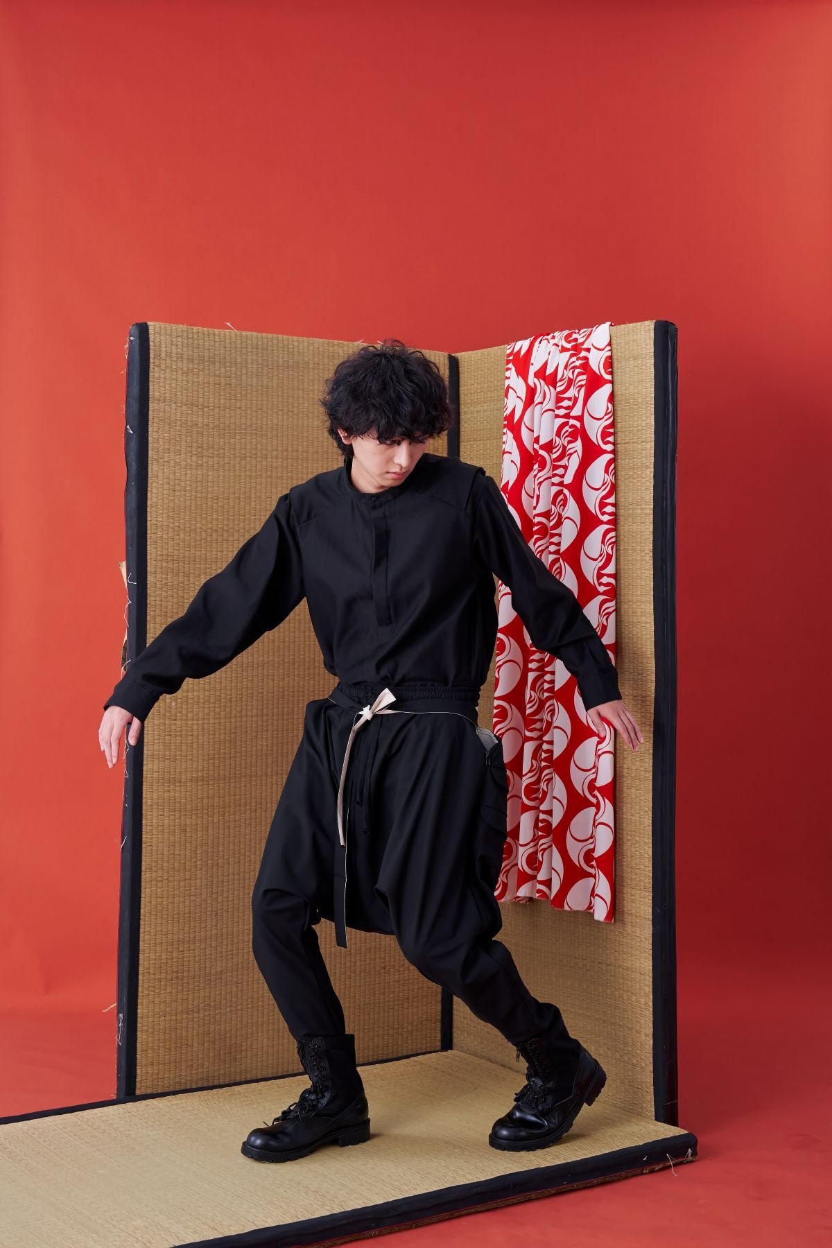 Back deconstructed color-blocked low-rise pants - Studio183