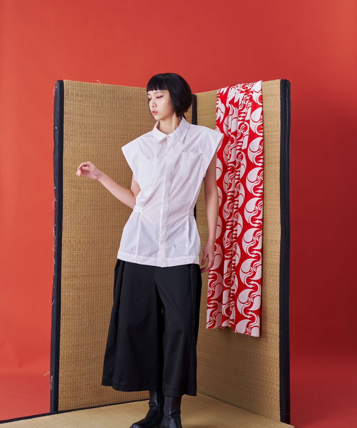 Deconstructed Sleeveless Jinbei Shirt White - Studio183