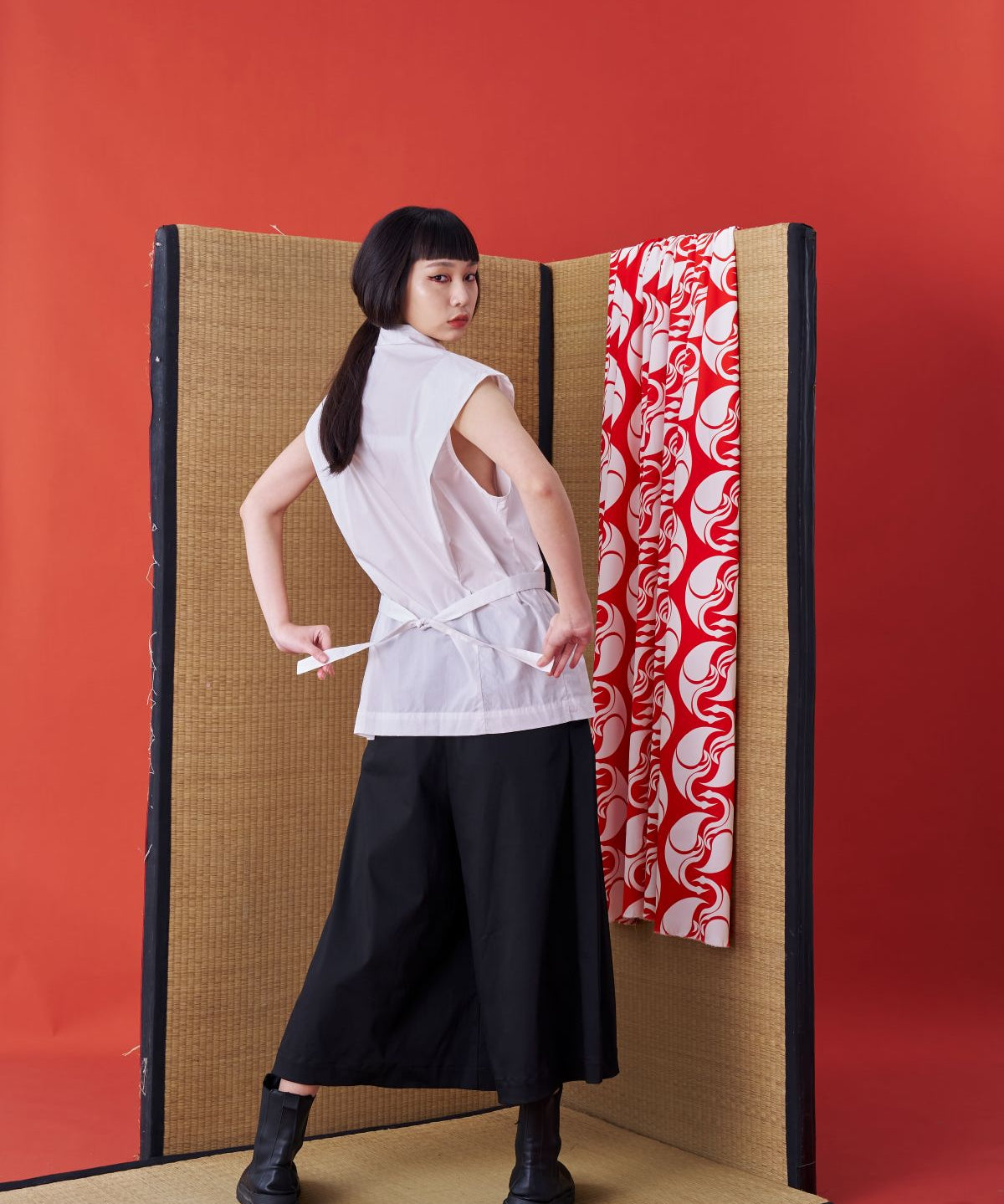 Deconstructed Sleeveless Jinbei Shirt White - Studio183