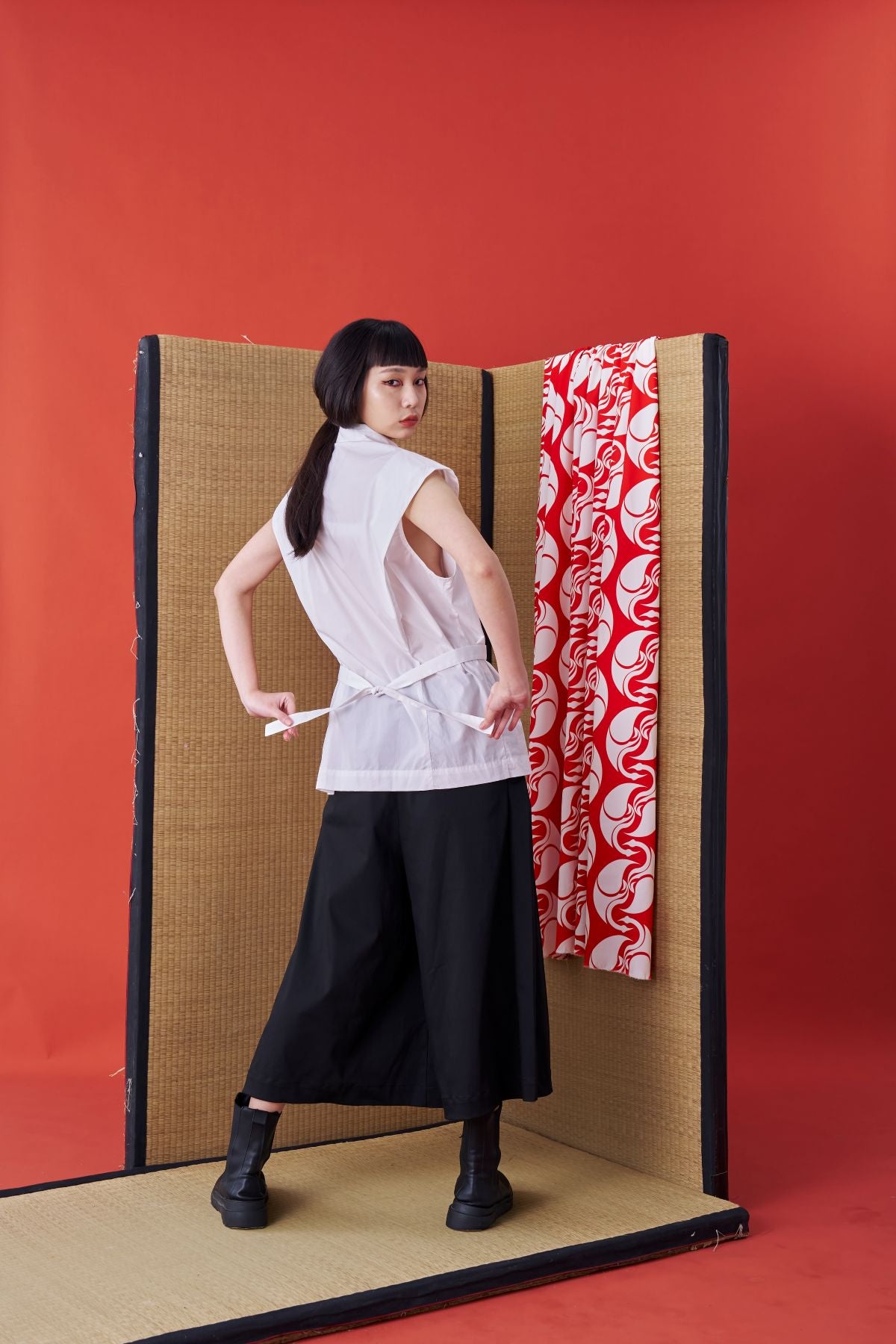 Deconstructed Sleeveless Jinbei Shirt White - Studio183