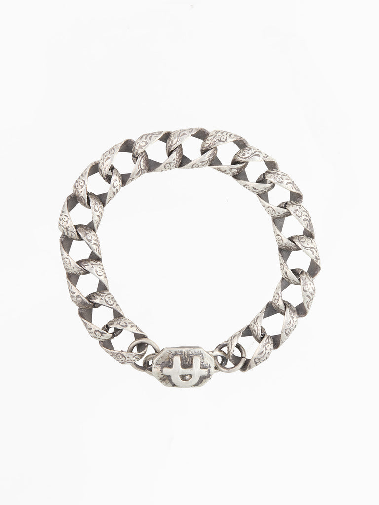 Brazalete eslabon tallado // Carved bracelet
