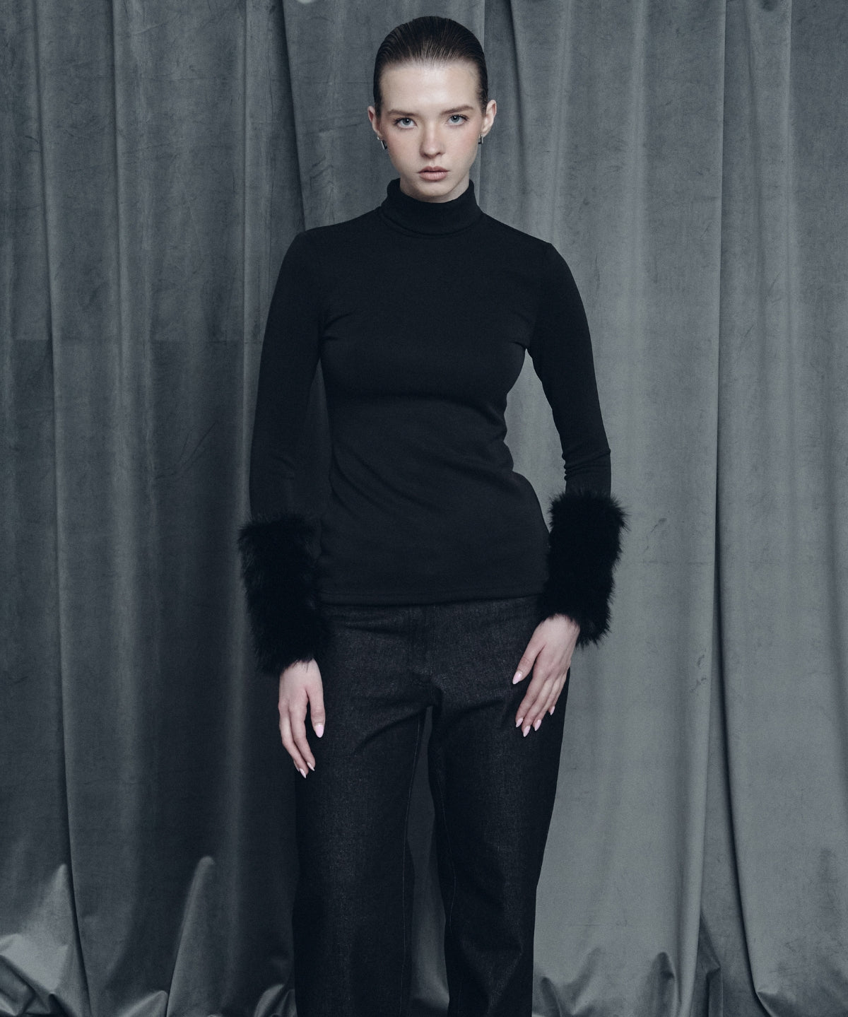Nemesis Turtleneck - Studio183