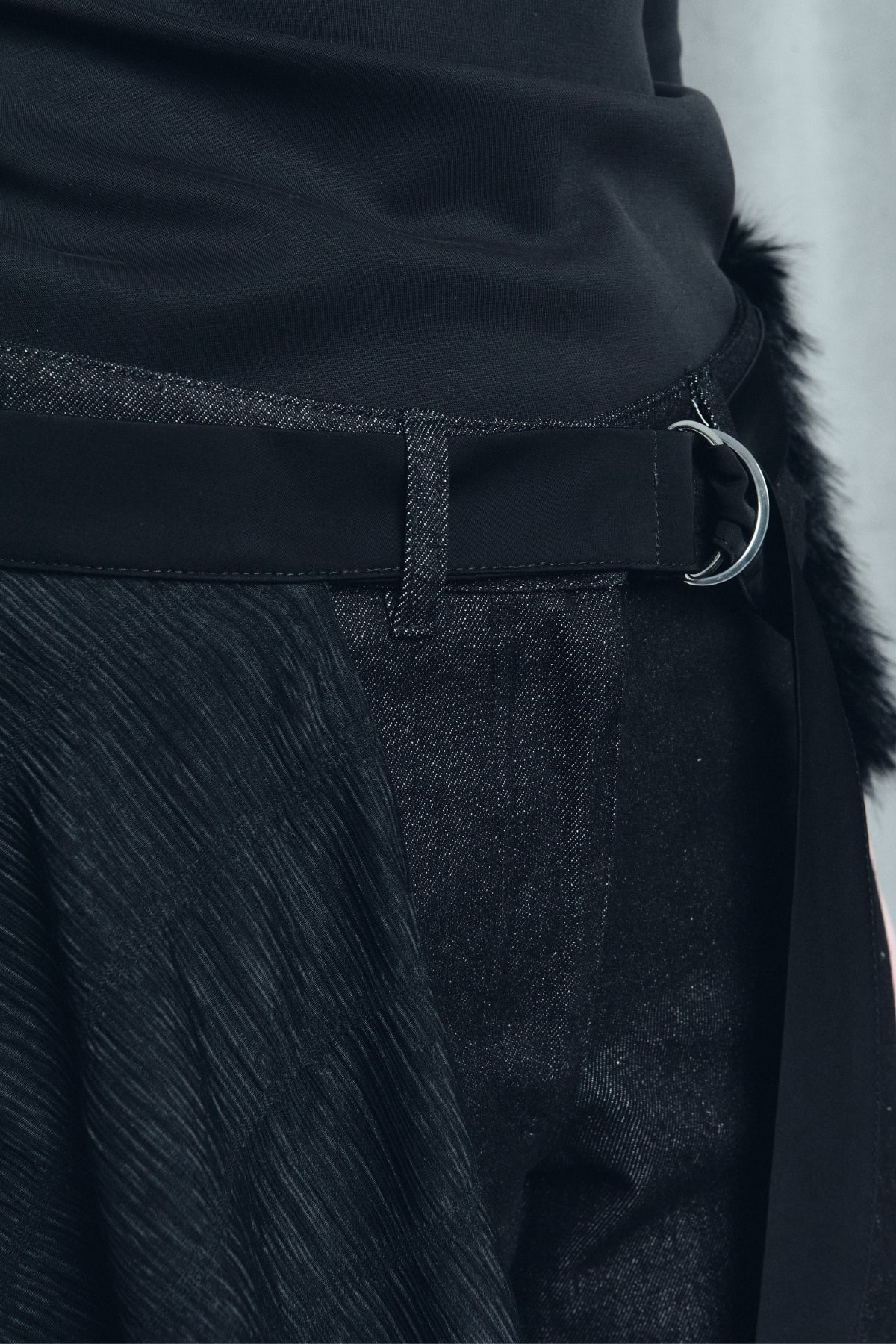 Nyx Waist Cape - Studio183