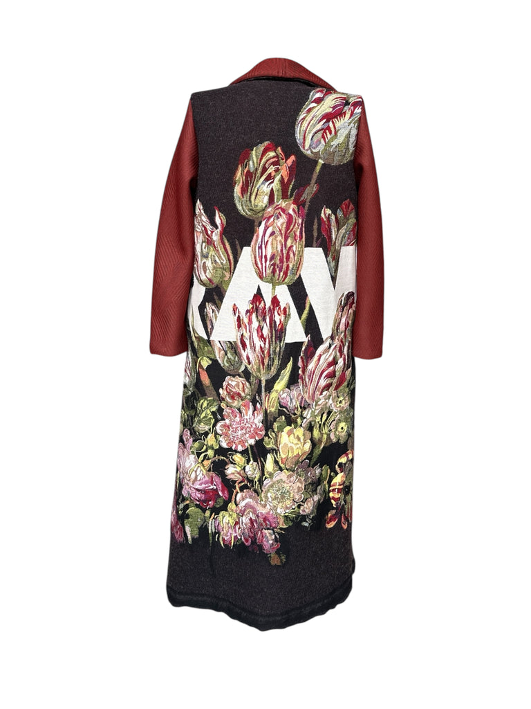 Oude Meester Coat Info