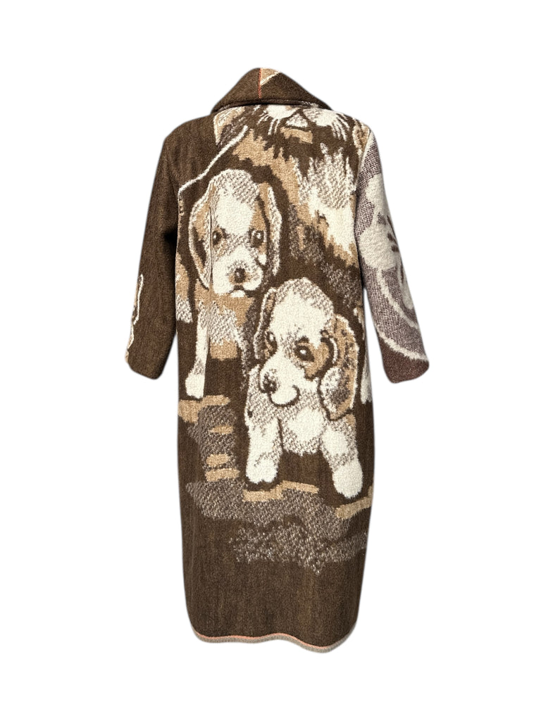 SLOUCHY COAT BROWN PUPPY