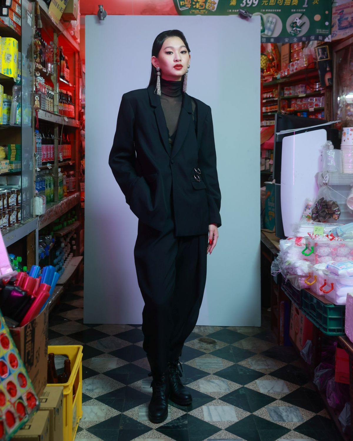 Deconstructed-Shoulder Grunge Style Suit - Studio183