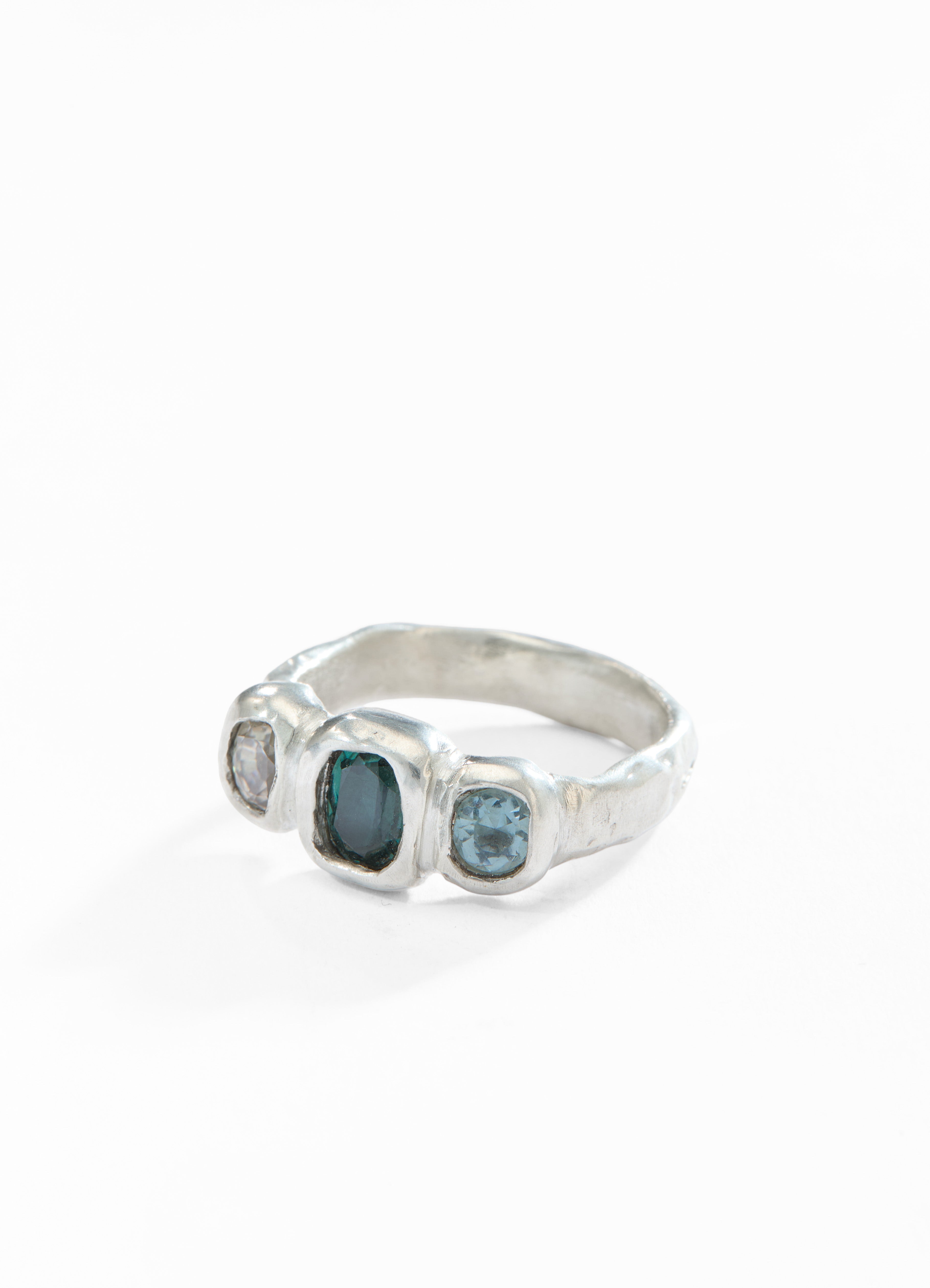 LAFEMMEUNCHAINED Rings - 3 Stone Ring - Studio183