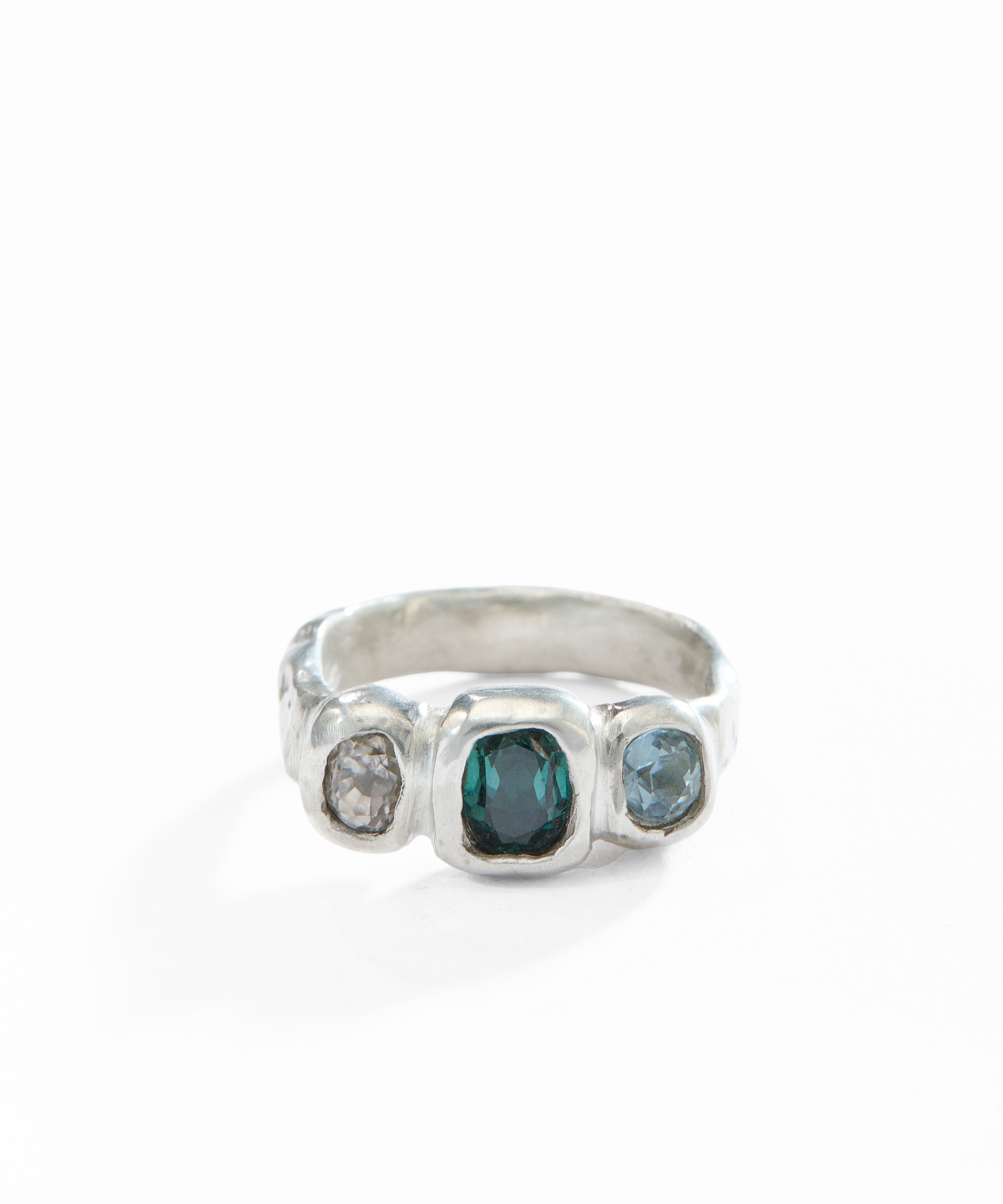LAFEMMEUNCHAINED Rings - 3 Stone Ring - Studio183