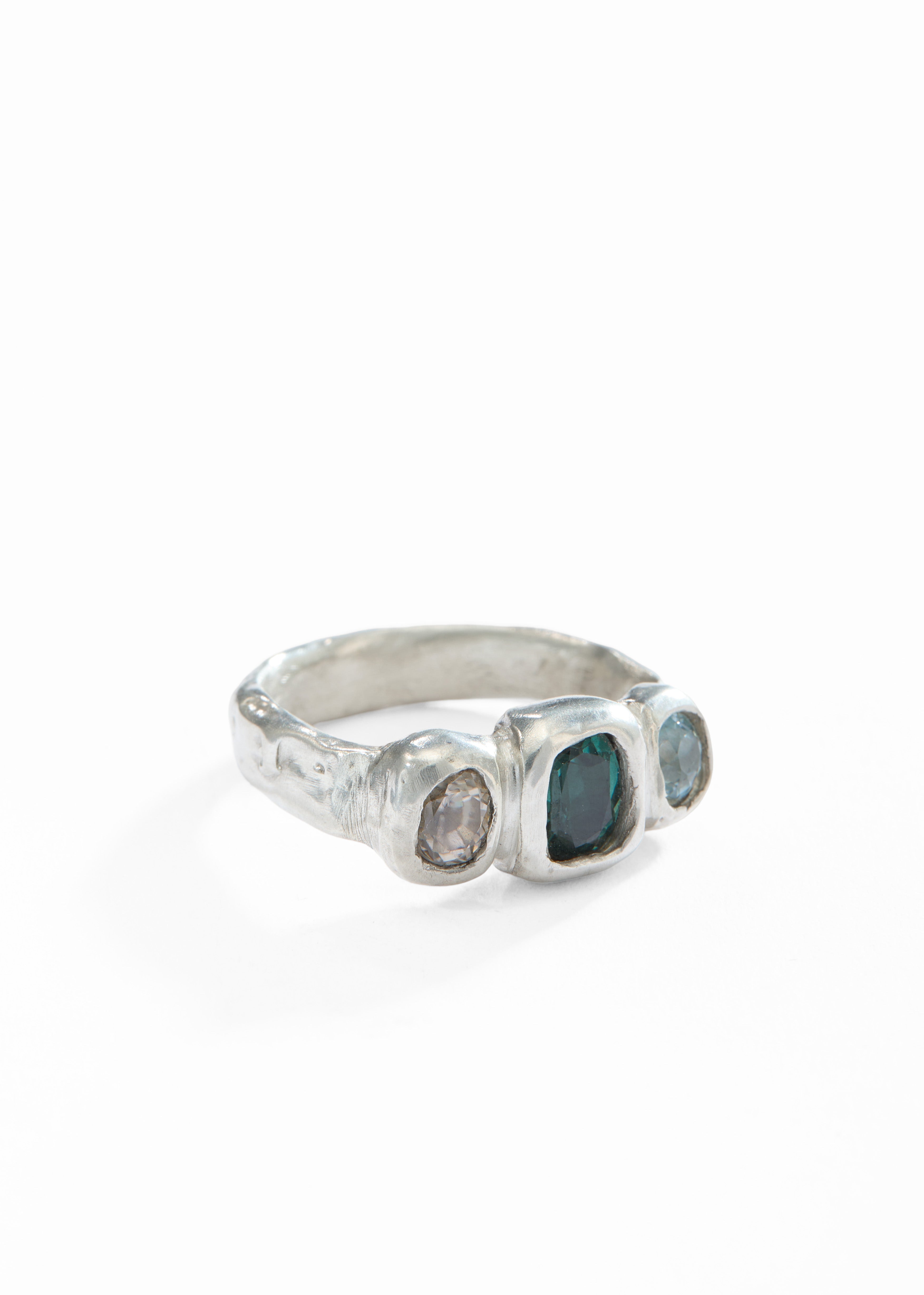 LAFEMMEUNCHAINED Rings - 3 Stone Ring - Studio183
