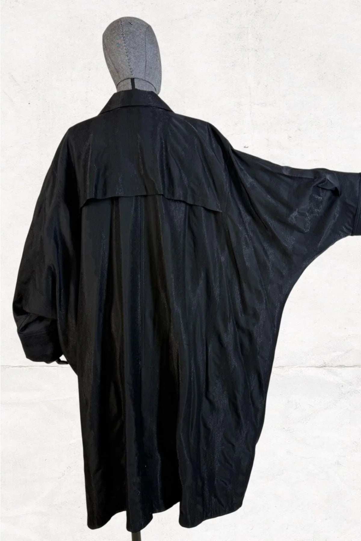 Over Size and Pocketed Metallic Fabric Jacket - Studio183