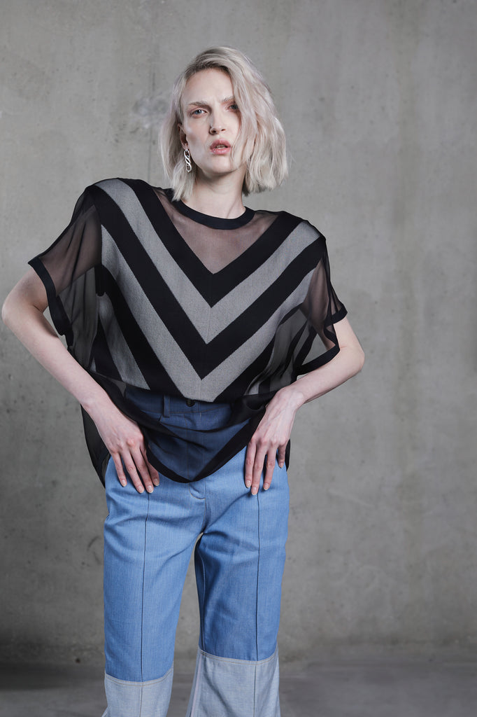 SILK GEOMETRIC T-SHIRT